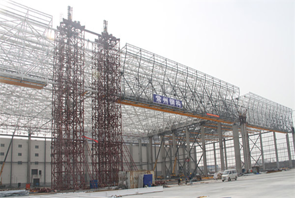 新譽(yù)機(jī)庫.jpg